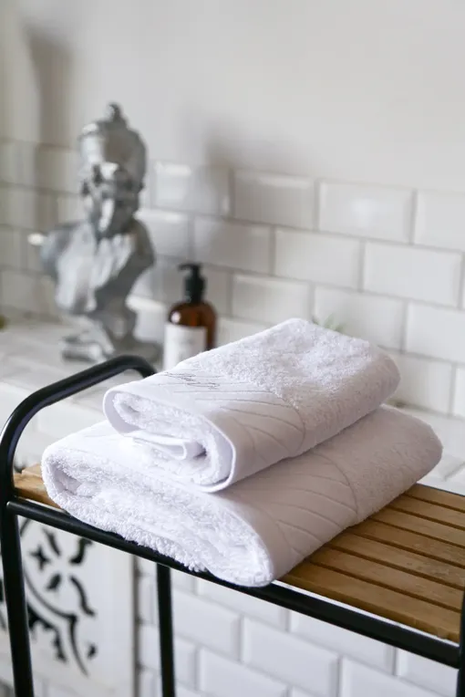 Полотенца LIU JO LB931B 69 BIANCO