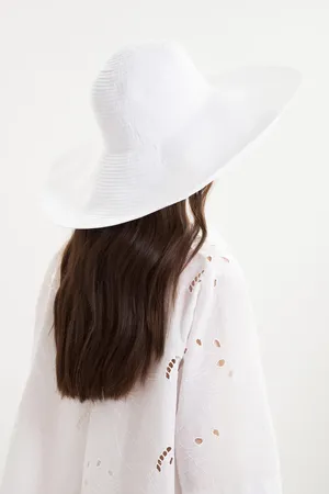 Shan 0550-07 000 White