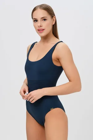 Maryan Mehlhorn 1005318 025 deep ocean