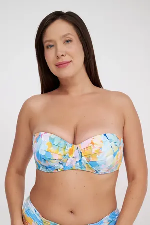 Ysabel Mora 82492 UNICA 8