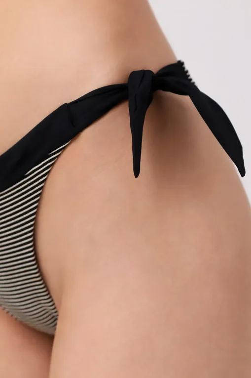 Плавки Chantelle C15C90 0A2 black lurex
