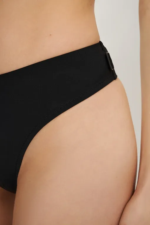 Купальники Shan 42460-34 800 Caviar