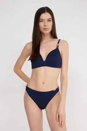 Ysabel Mora 82480 MARINO