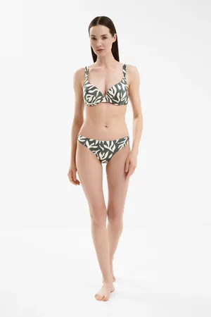 Ysabel Mora 83098 UNICA 8