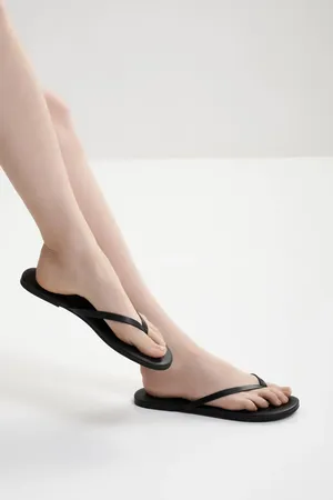 Melissa Odabash Sandals CR Black