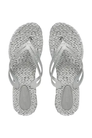 Ilse Jacobsen CHEERFUL13 710