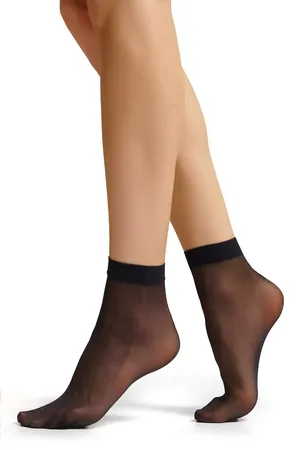 Omero 112509 1501/nero