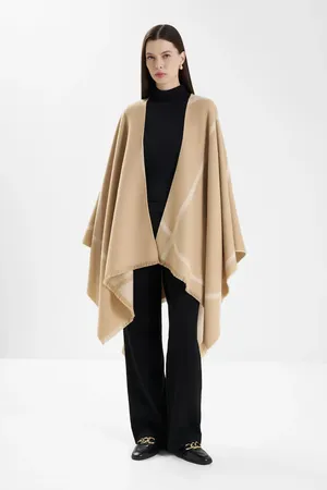 MM GIUDEA 252654603 002 SAND