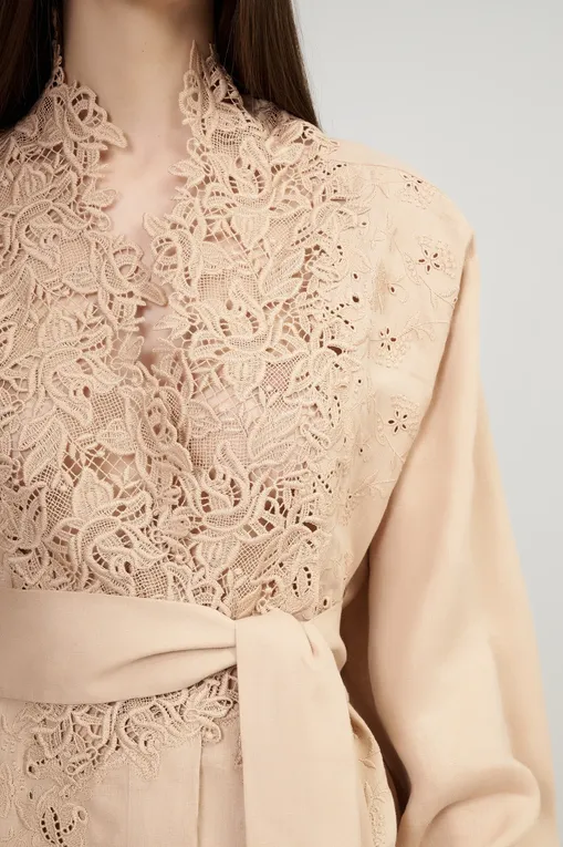 Блузки Ermanno Scervino D464Q300NZR 51309