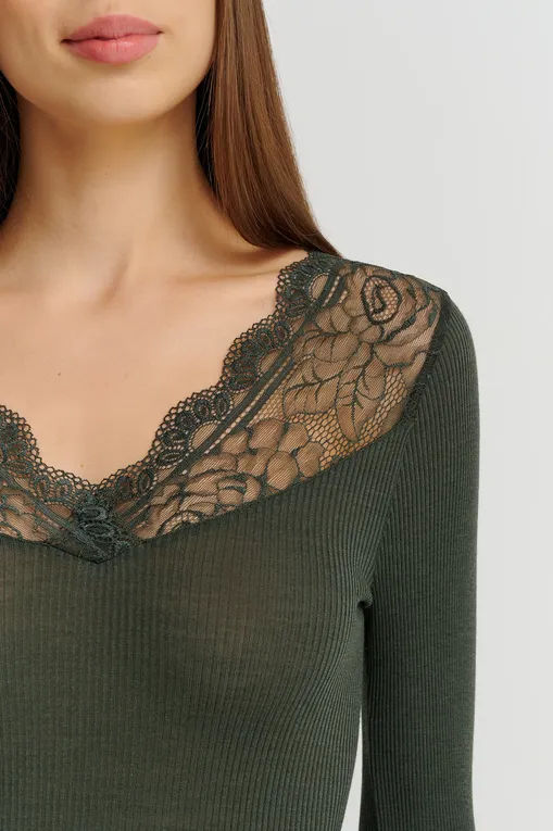 Блузки Oscalito 7410 932 BOSCO