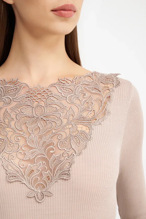 Блузки Oscalito 7422 385 BEIGE