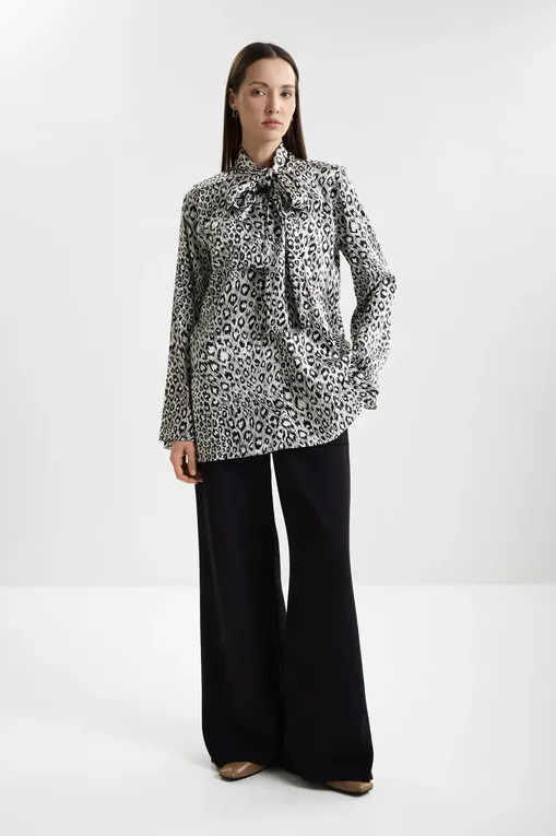 Блузки Shan 52552-62 950 Leo