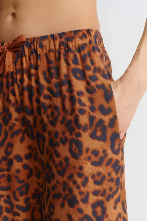 Брюки домашние Chantelle C18SE0 A12 Wild leopard