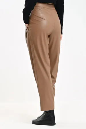 Daniela Drei 2832 502_