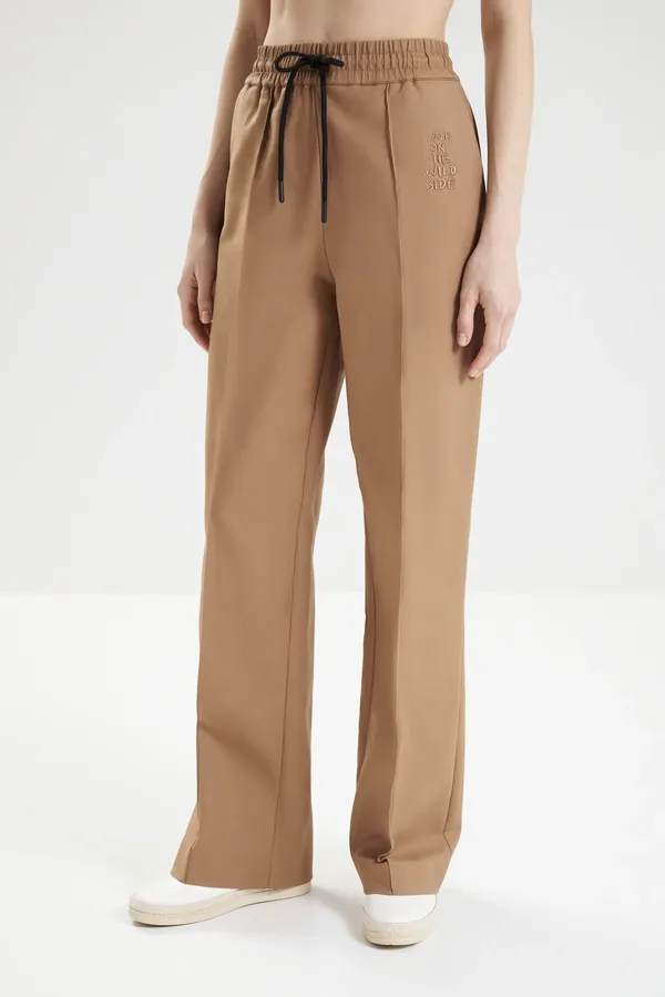 Las Surenas PantWildSide_AW25