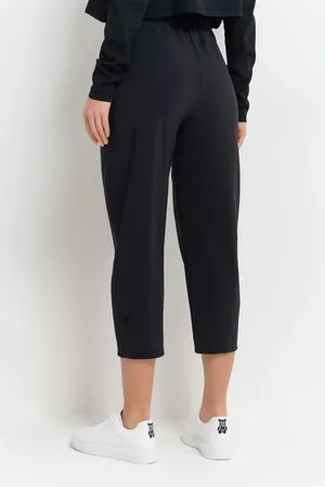 Sarah Pacini 232.13.044 02