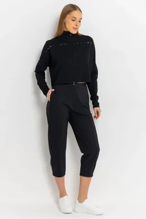 Sarah Pacini 232.13.044 02