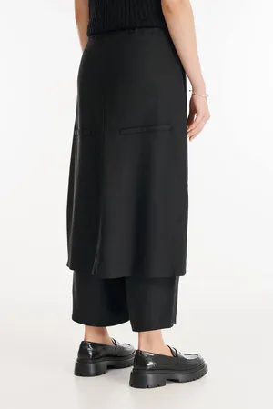 Sarah Pacini 242.13.016 02