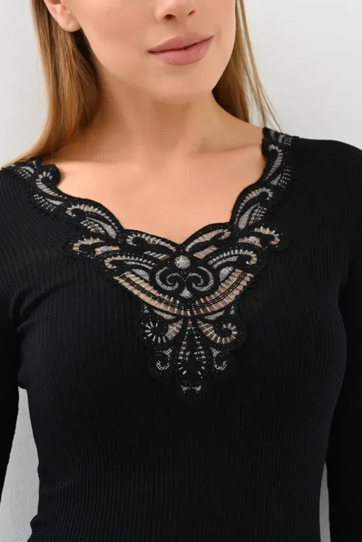 Джемперы Madiva BETTA M/L-SCOLLO A V 15 nero