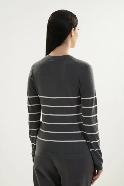 Джемперы MM by MaxMara MMLDOLMEN 261636102 008 DARK GREY