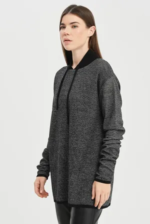 Sarah Pacini 222.11.048 03