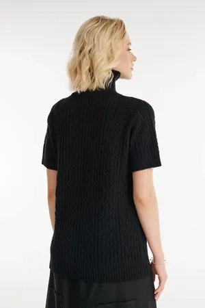 Sarah Pacini 242.11.069 02