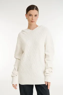 Sarah Pacini 242.31.070 03