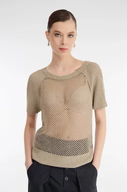 Sarah Pacini 251.11.070 22