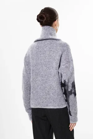 Sarah Pacini 252.11.115 08