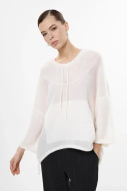 Sarah Pacini 252.11.121 03