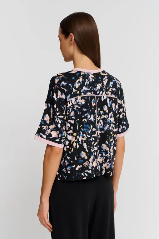 Футболки DKNY YI2122484 006 Black Label Print