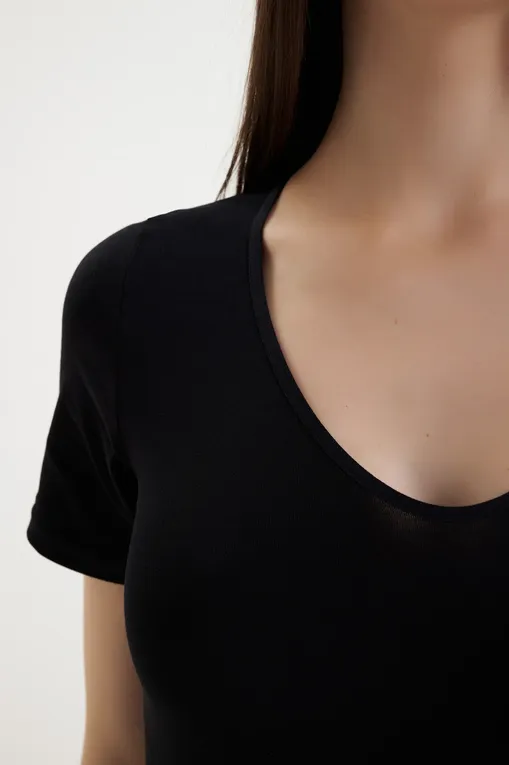 Футболки Janira 45207 002 NEGRO