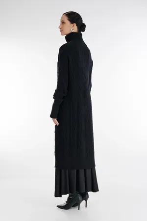 Sarah Pacini 242.11.072 02