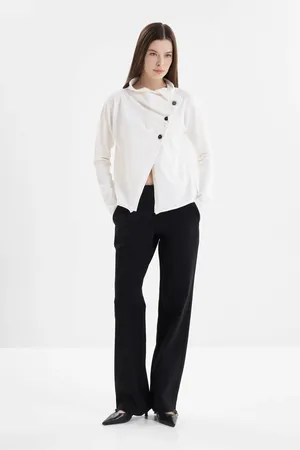 Sarah Pacini 252.11.045 03