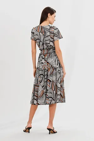 Caterina Leman SU4923-104A 09/01