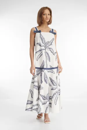 Caterina Leman SU8427-292 02/15