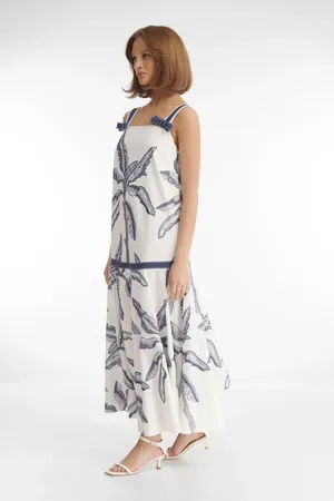 Caterina Leman SU8427-292 02/15