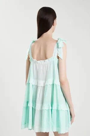 LES NEOBOURGEOISES Puerto Rico court MINT