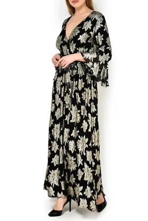 Melissa Odabash Look17 gold flower