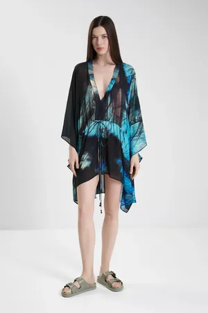 MONA 10221698 Schiller