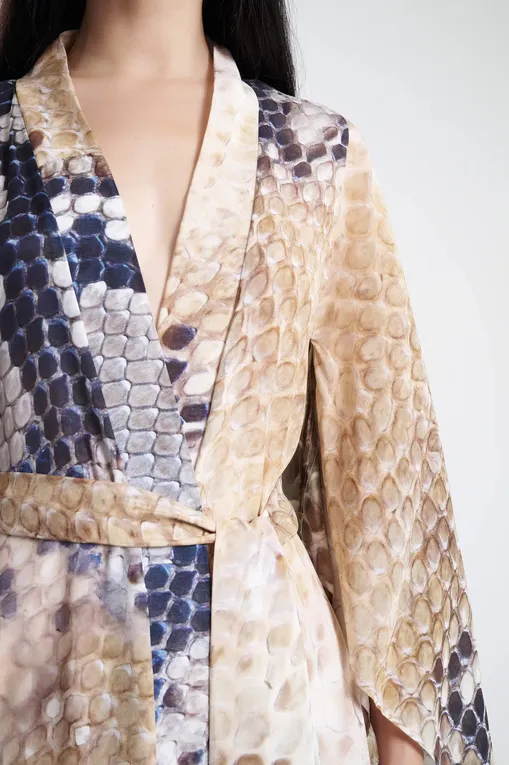 Платья MONA 10641454 Cobra