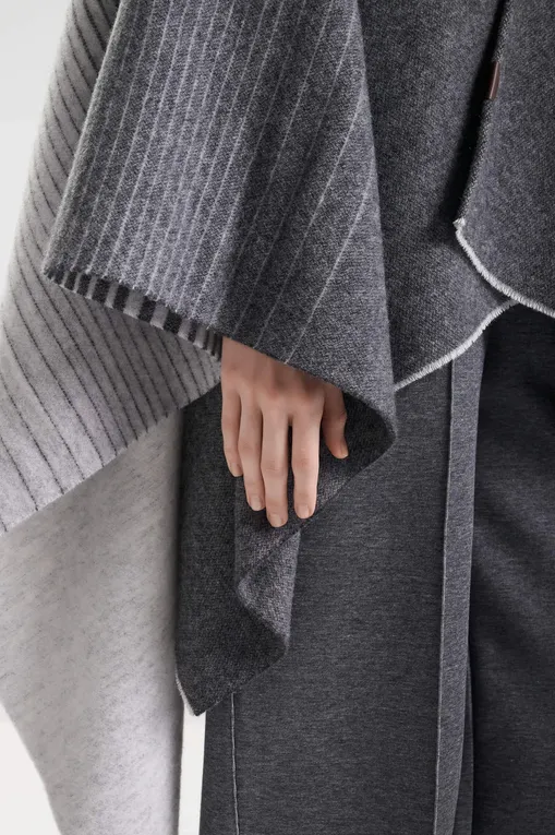 Пончо MM BRENTA 252654602 002 LIGHT GREY