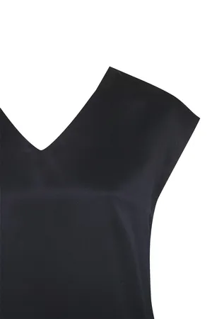Eva B.Bitzer 27318233 99schwarz