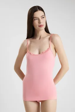 NINA VON C 16410584 898 strawberry cream