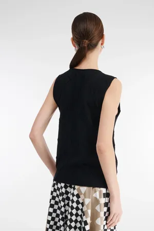 Sarah Pacini 251.11.025 02