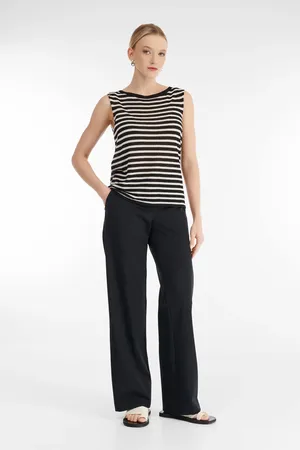 Sarah Pacini 251.11.031 02