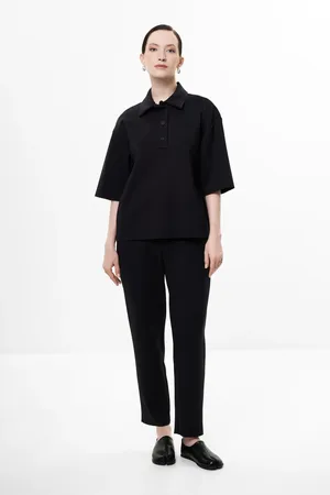 Sarah Pacini 252.13.035 02