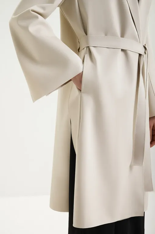 Плащи Shan 52567-80 110 Beige