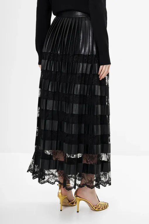 Юбки Daniela Drei 2224 600