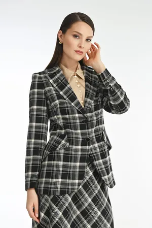 Caterina Leman ZA6442-129 08/09